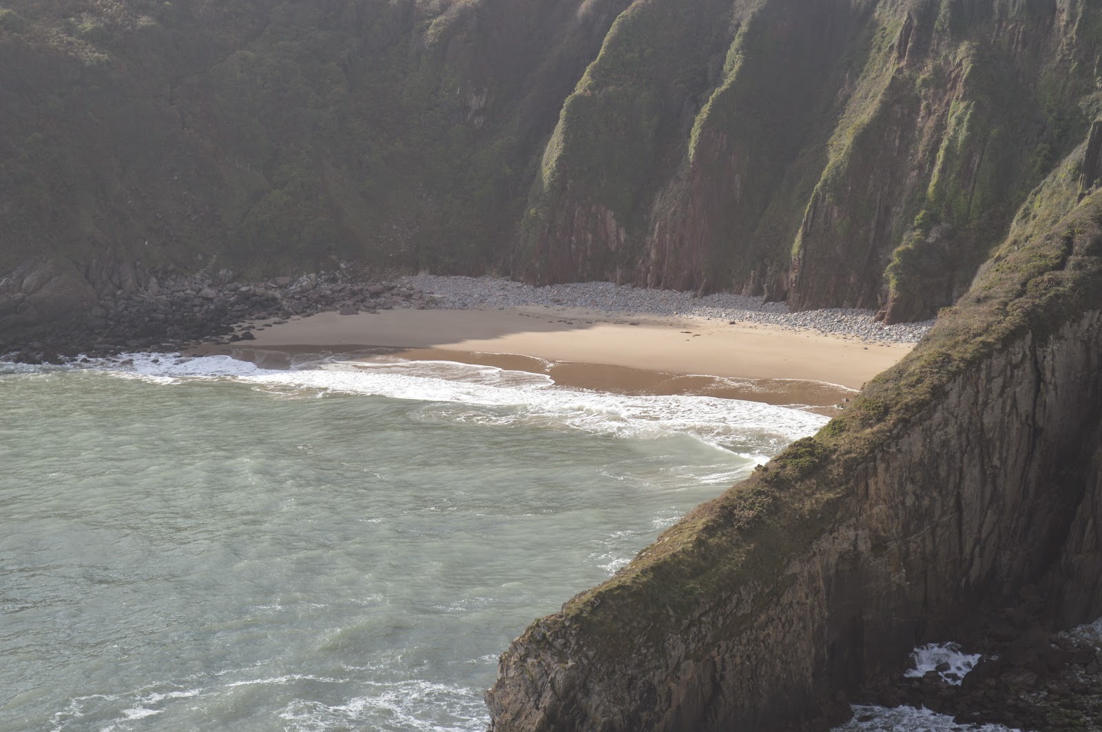 , Church Doors Cove, Pembrokeshire and a Fear of Heights #countrykids