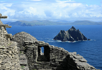 Visit-Skellig-Michael-in-Ireland.jpg