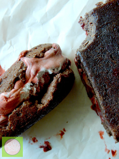 red velvet brownie ice cream sandwiches (sweetandsavoryfood.com)