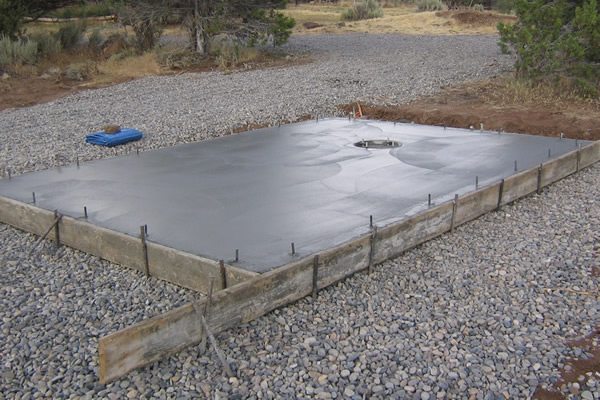 The Evansville Home Expert!: Forming Small Concrete Pads!
