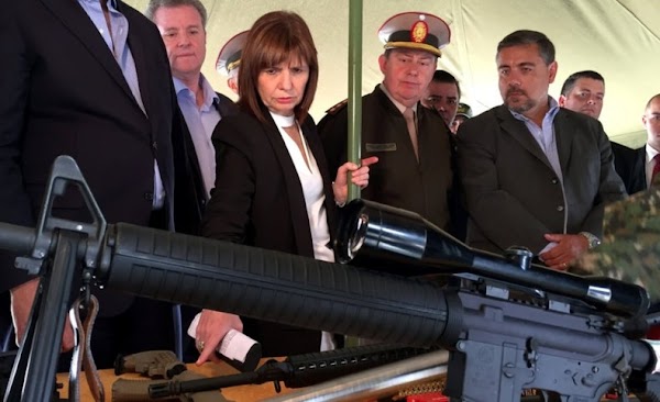 Macri le entregó a Patricia Bullrich el control de las armas Macri le entregó a Patricia Bullrich el control de las armas