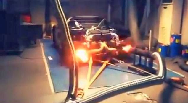 Η Ρώσικη Lamborghini των 2.000hp ουρλιάζει βγάζοντας φωτιές στο δυναμόμετρο [Video] 