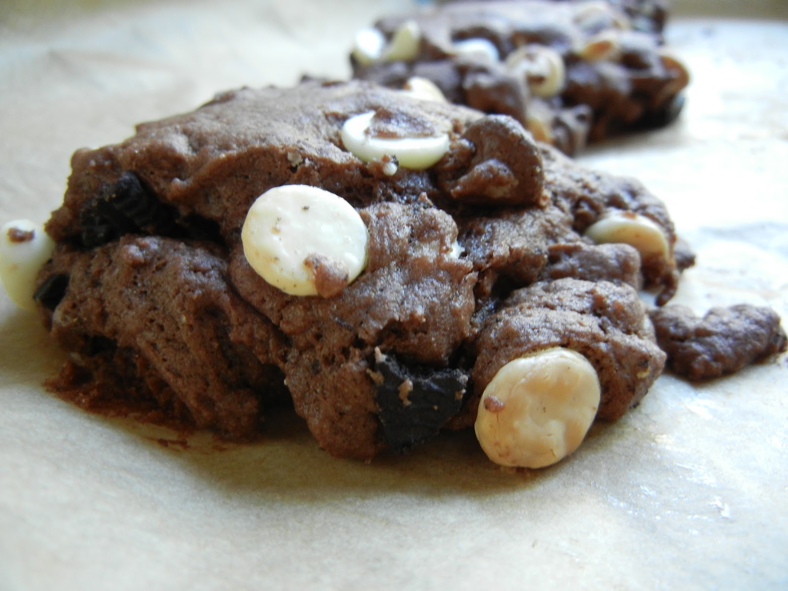 Oven Lovin' Triple Fudge Oreo Cookies