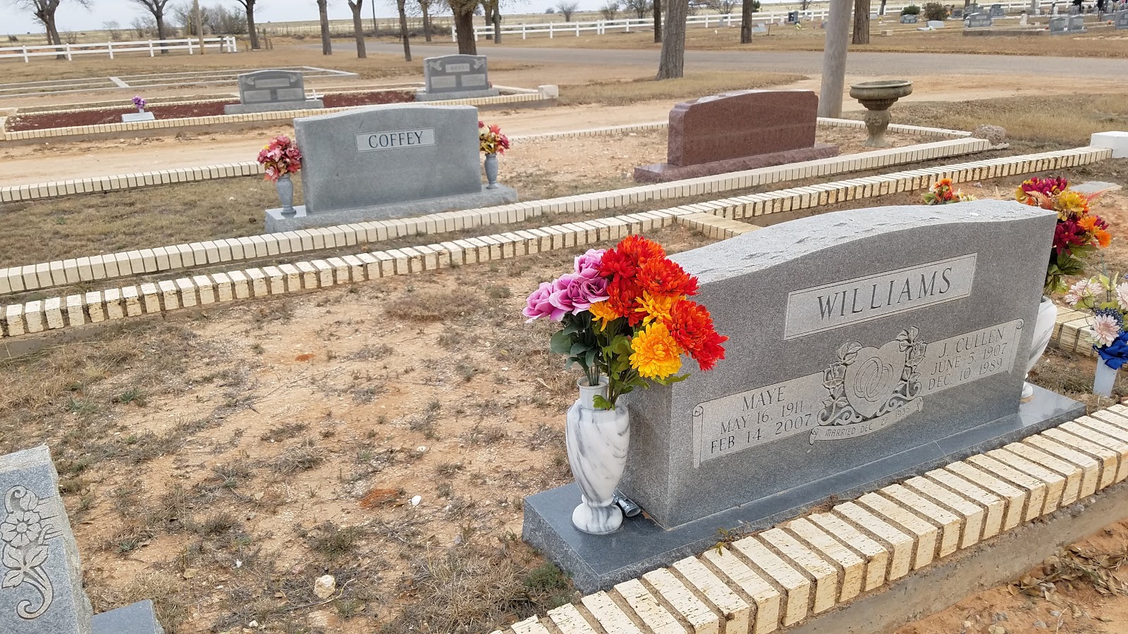 The State of the Union Melrose Cemetery With National Gravestones for