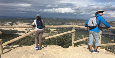 salida en familia, senderismo, font roja, menejador, Santuario de la Font Roja. Barranco del Infierno. Mirador de PIlatos, Mas de Tetuan, Cava Coloma, caminata,