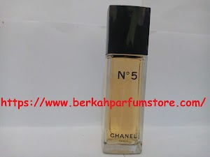 Chanel No 5 Woman Chanel No 5 Woman