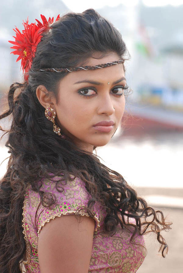 AMALA PAUL HOT IMAGES | AMALA PAUL HOT STILLS | AMALA PAUL PHOTOS