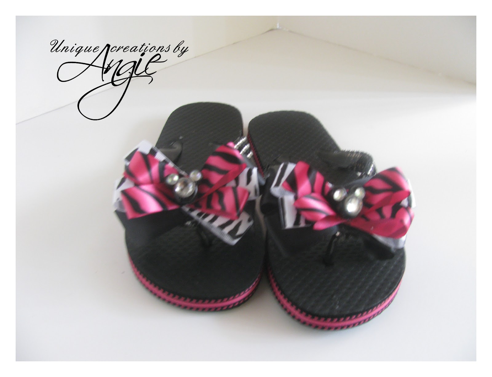 flip flops minnie mouse