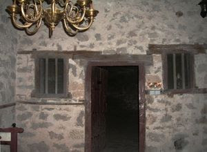 ΑΓΙΑ ΙΕΡΟΥΣΑΛΗΜ ΑΜΦΙΚΛΕΙΑΣ. Ο ΝΑΟΣ ΤΩΝ ΔΡΑΚΩΝ. Ο ΝΑΟΣ ΤΩΝ ΝΑΙΤΩΝ ΙΠΠΟΤΩΝ (ΑΠΟΚΛΕΙΣΤΙΚΕΣ ΦΩΤΟΓΡΑΦΙΕΣ)  