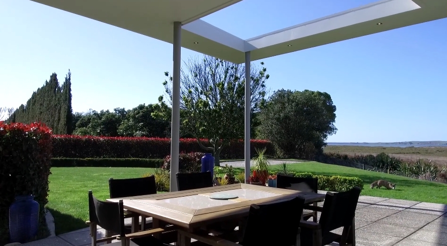 15 Interior Design Photos vs. 184E Prestidge Rd, Aongatete, New Zealand