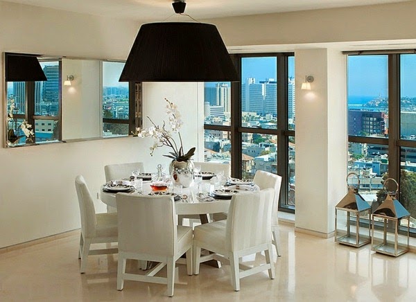 Large pendant lights in the dining room