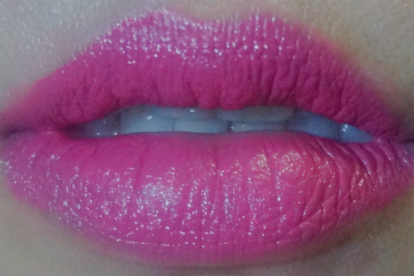 NYX Round Lipstick in Spellbound 
