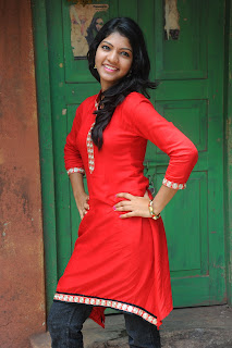 Vaishnavi Cute Pics [Andhrula Music] width=