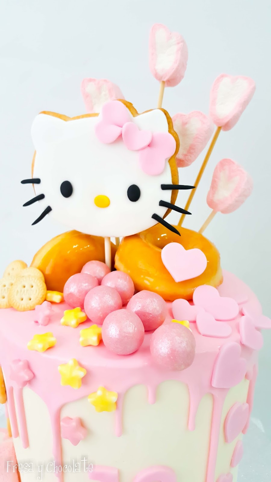 El blog de Fresa y Chocolate DRIP CAKE HELLO KITTY