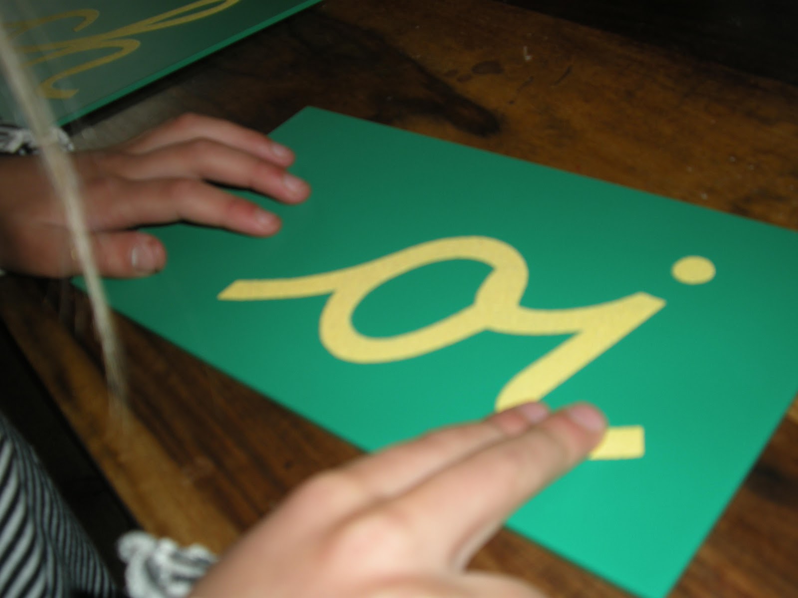Fait Voler Les Assiettes 5 Lettres Atelier Graine de Curieux: Les intuitions de Maria Montessori