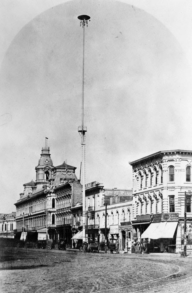 18 Pictures of the Early Los Angeles Street Lights Vintage Everyday