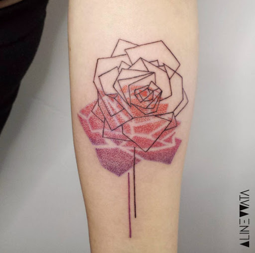 Este geométricas rose tattoo