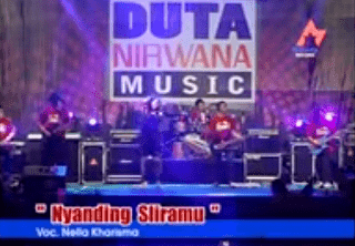 Lirik Lagu Nyanding Sliramu - Nella Kharisma