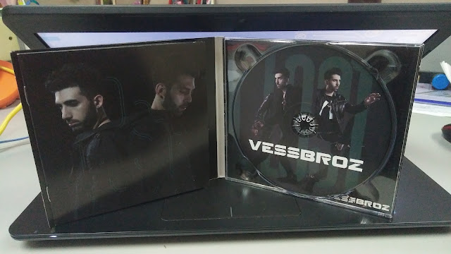 VESSBROZ Membawa Genre Electro Pop Tentang Kehidupan, vessbroz,review album vessbroz,