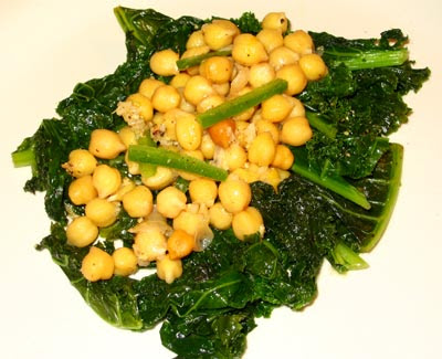 Lemon-Garlic Chickpeas amongst Sautéed Kale