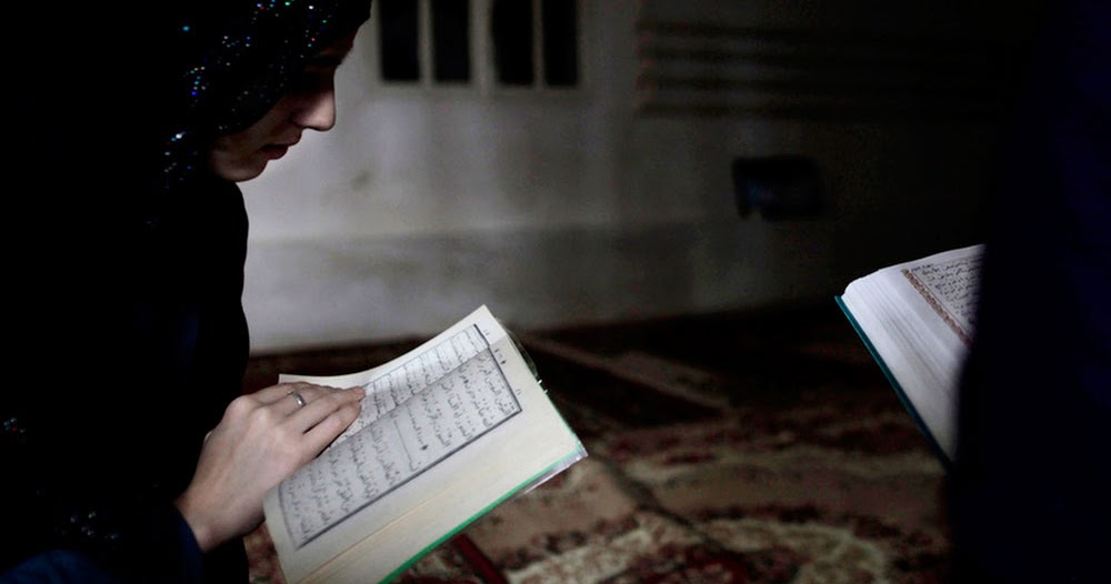 Asbabun Nuzul Surat Al Baqarah 183 Menggapai Takwa Dengan Berpuasa