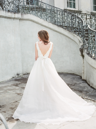 Fabulosos vestidos de novias | Diseños con escote en V Fabulosos vestidos de novias | Diseños con escote en V