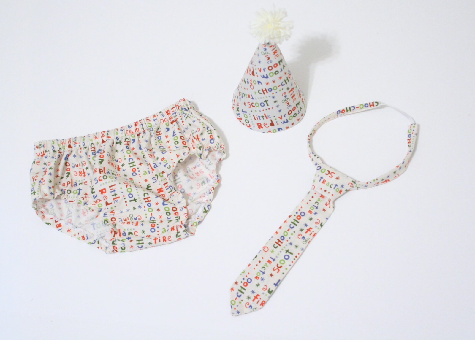 Sewing Mama RaeAnna Fabric Party Hat DIY tutorial!