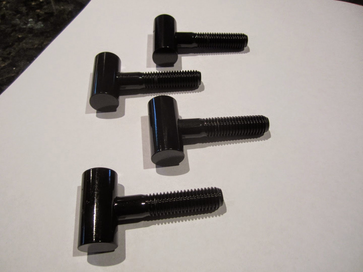 AC Cobra 427SC Replica Classic Revival CR3514 Tank Straps & TBolts, some more Progress