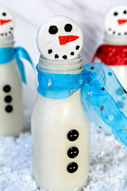 Frozen White Hot Chocolate Snowman