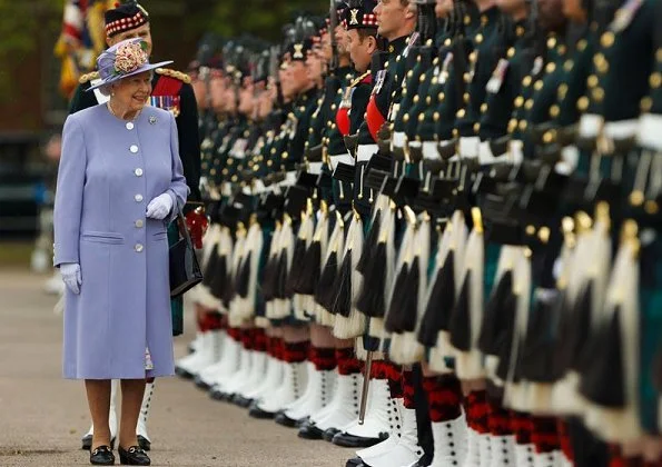 Happy 92nd birthday to Her Majesty Queen Elizabeth II. Prince Harry, Meghan Markle, Kate Middleton will attend the Queen 92nd birthday concert.