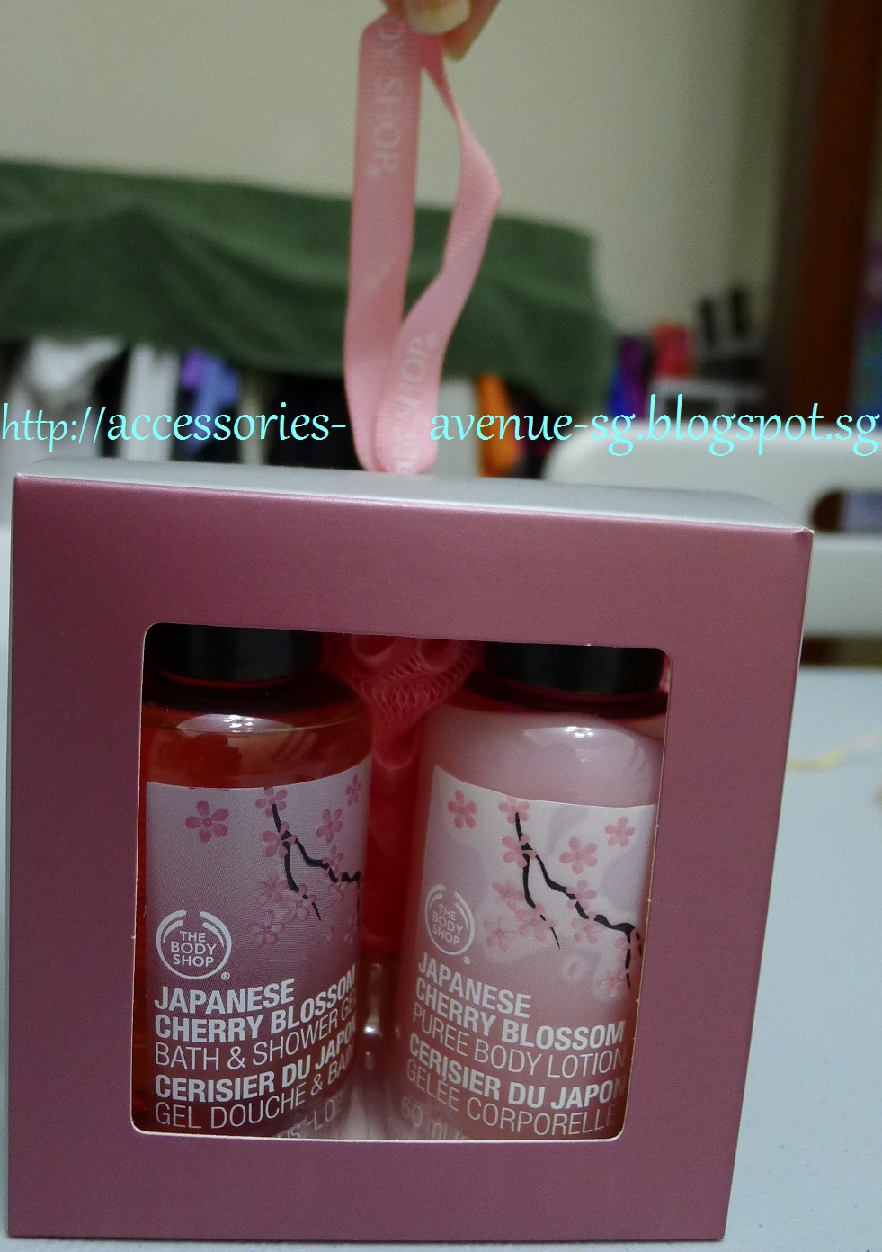Accessories Avenue SOLD BODY SHOP Japanese Cherry Blossom Gift Set