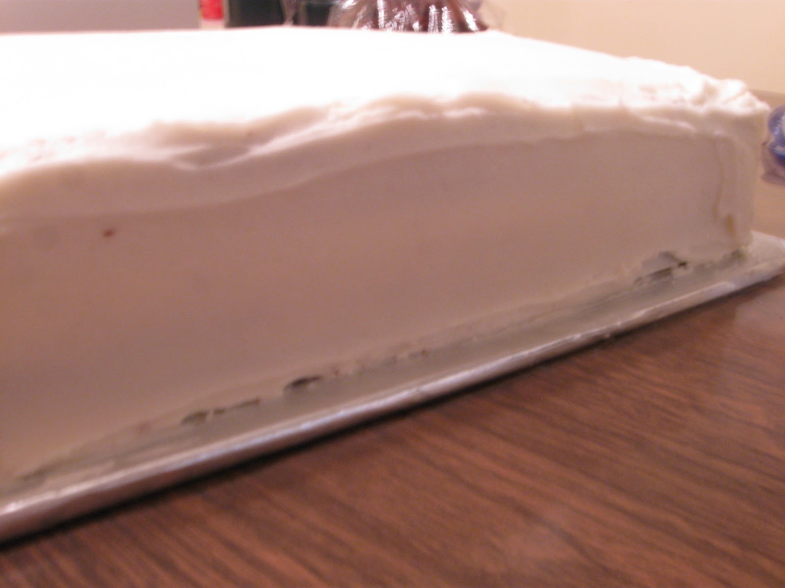 Cattapan's Cookies & Cakes How to Keep Cake Crumbs out of Your Icing