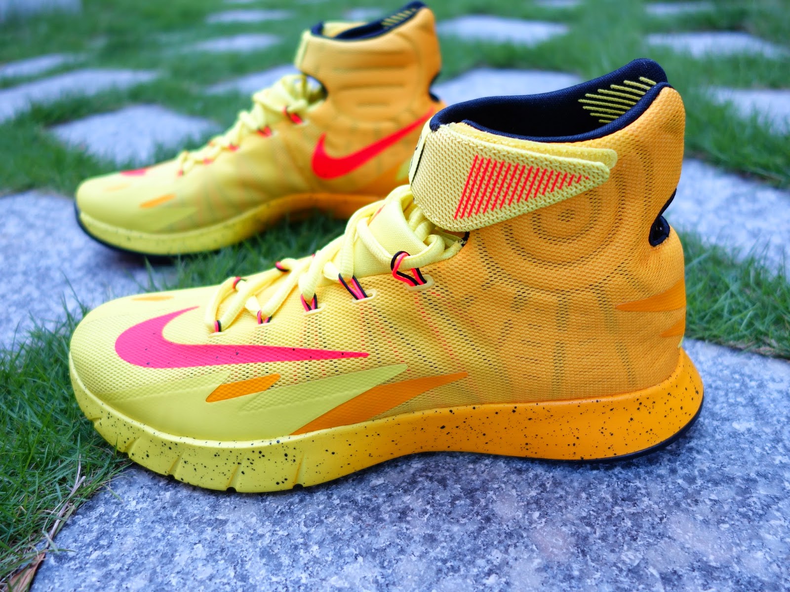 kyrie hyperrev