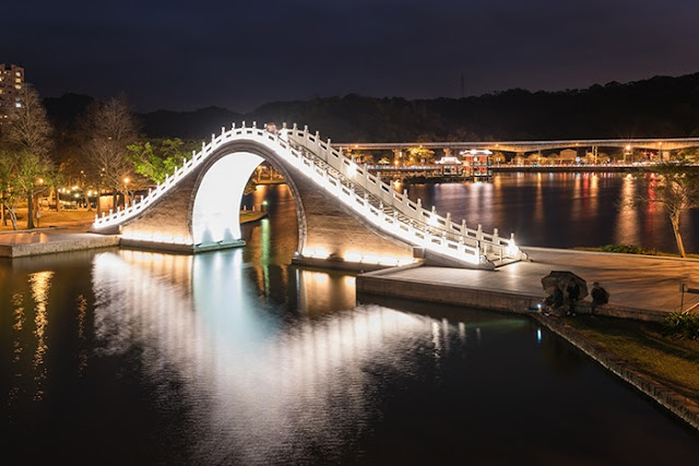 20 جسر غامض ومرعب حول العالم بالصور Br14