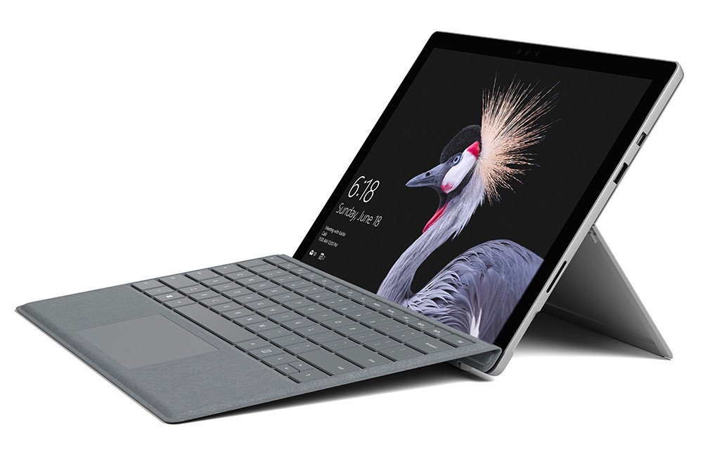 Cyber Monday Amazon Microsoft Surface Pro in offerta