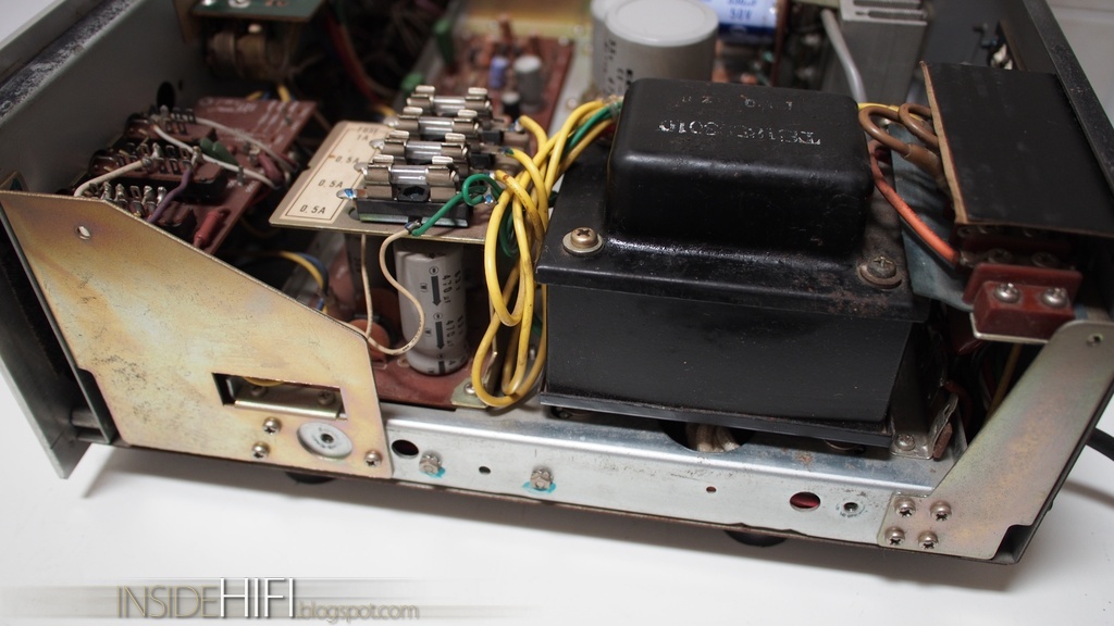 Inside Hi-Fi: Marantz 1030