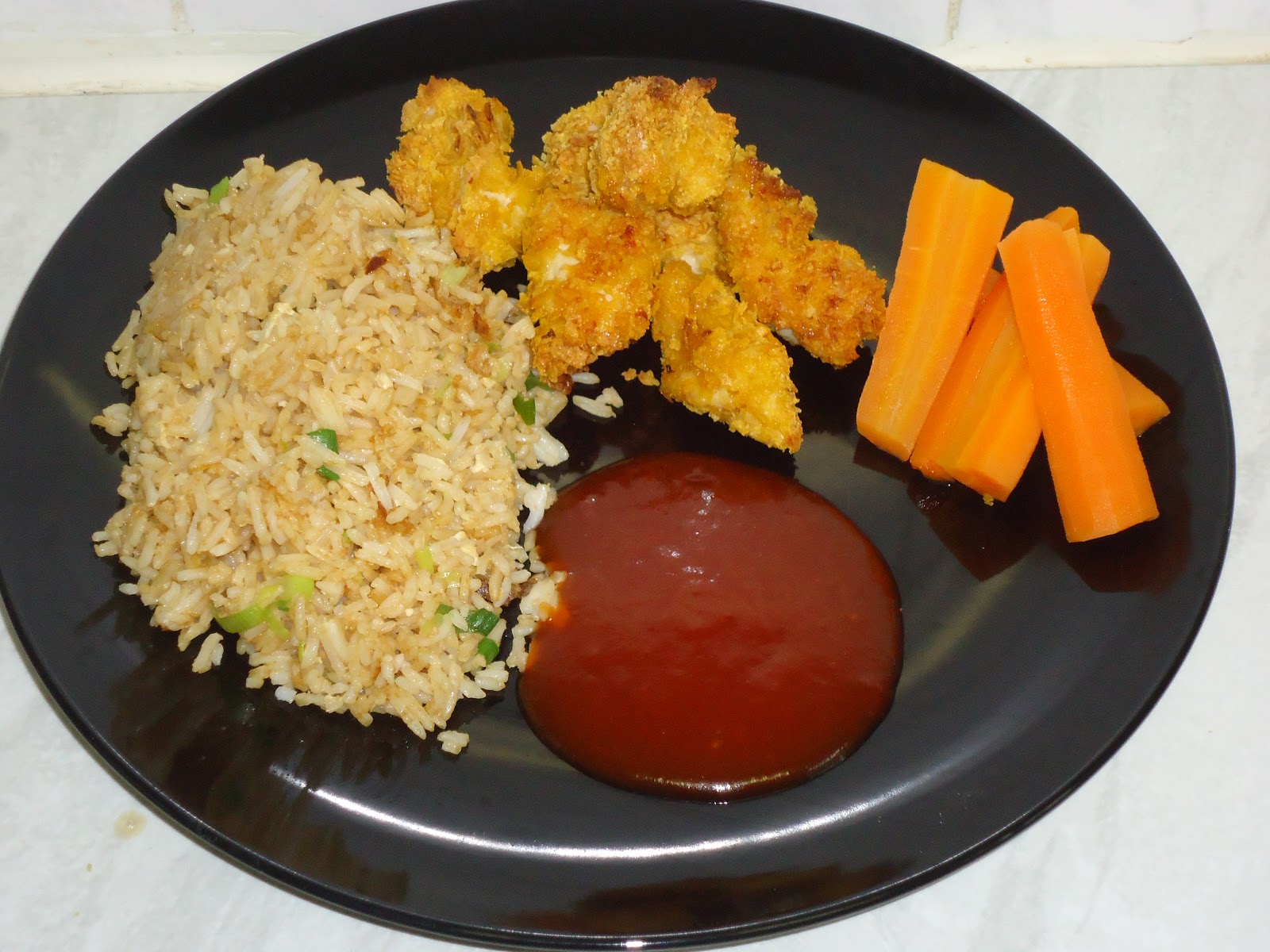 Minty heaven Chicken nuggets with Egg fried rice & Sweet and Sour sauce