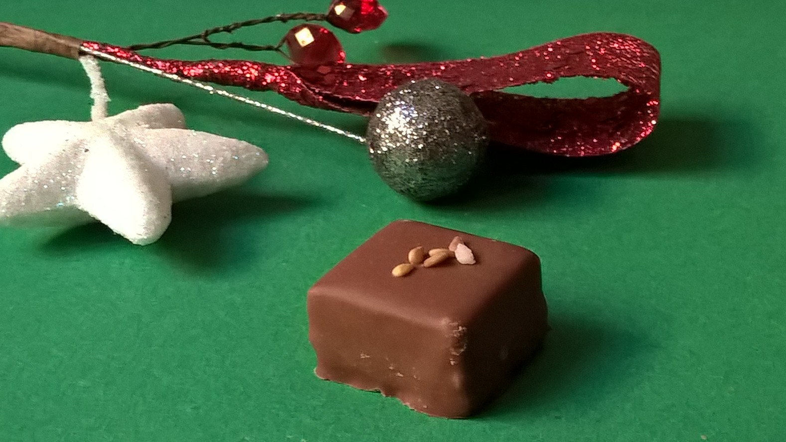 Boîte Rectangulaire de Chocolats Fins - La chocolaterie de Puyricard