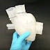 SAÚDE / Coração artificial impresso em 3D bate como se fosse o órgão real; veja o vídeo