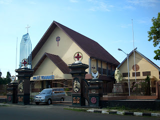 Gereja Paroki Santo Yohanes