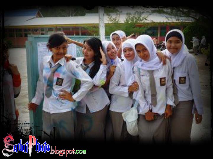 Bengkalis Mading Online: Kelulusan SMA Negeri 2 Bengkalis 2011