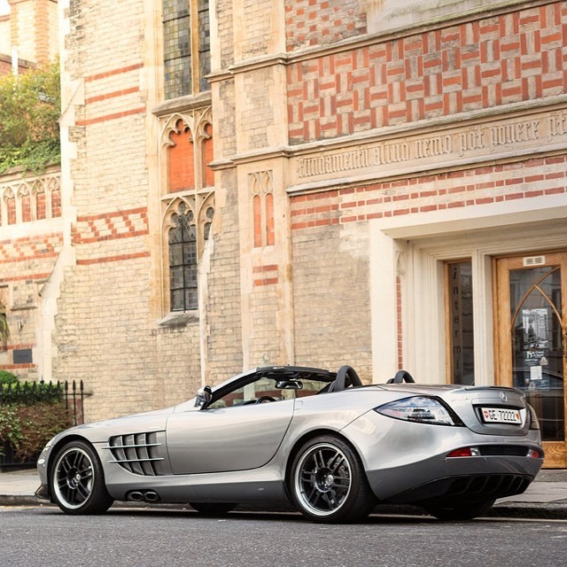 Mercedes Benz SLR MCLAREN В Дубае