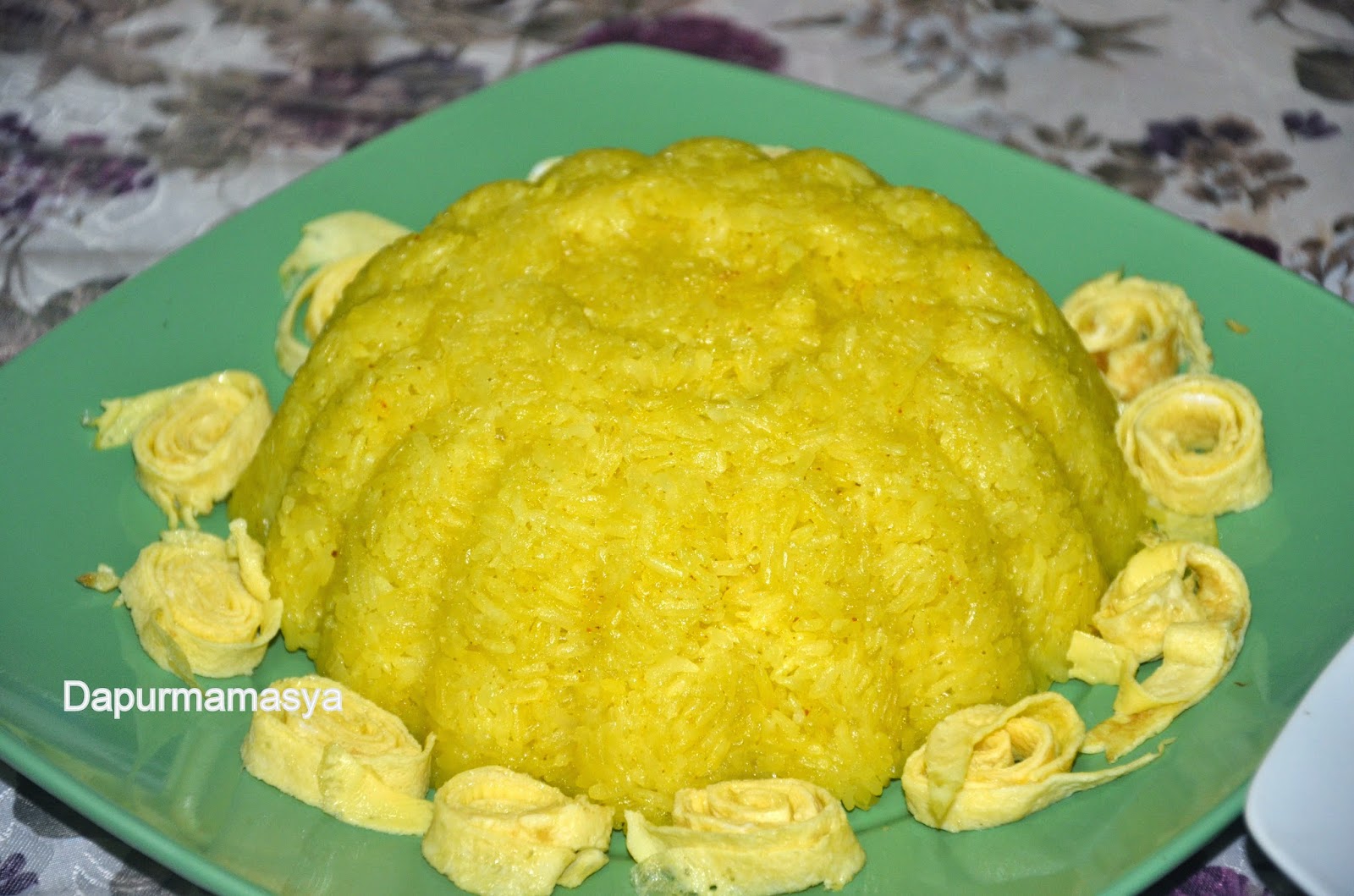 Resepi Pulut Kuning Kukus Dalam Loyang Santapan Senja