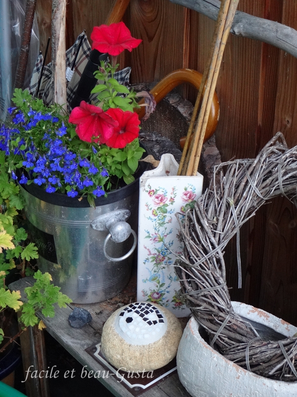 facile et beau - Gusta: Garten Allerlei im Juni