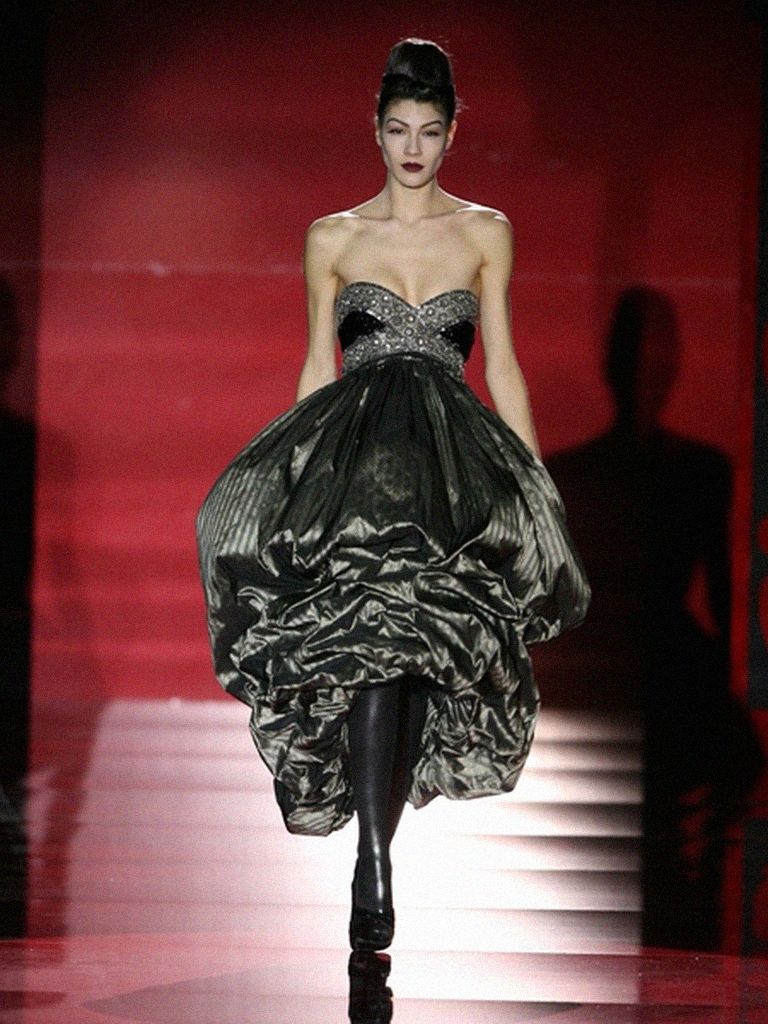 AMOOR AL ARTE... Diseño de moda ¿conoces sus CARACTERÍSTICAS?
