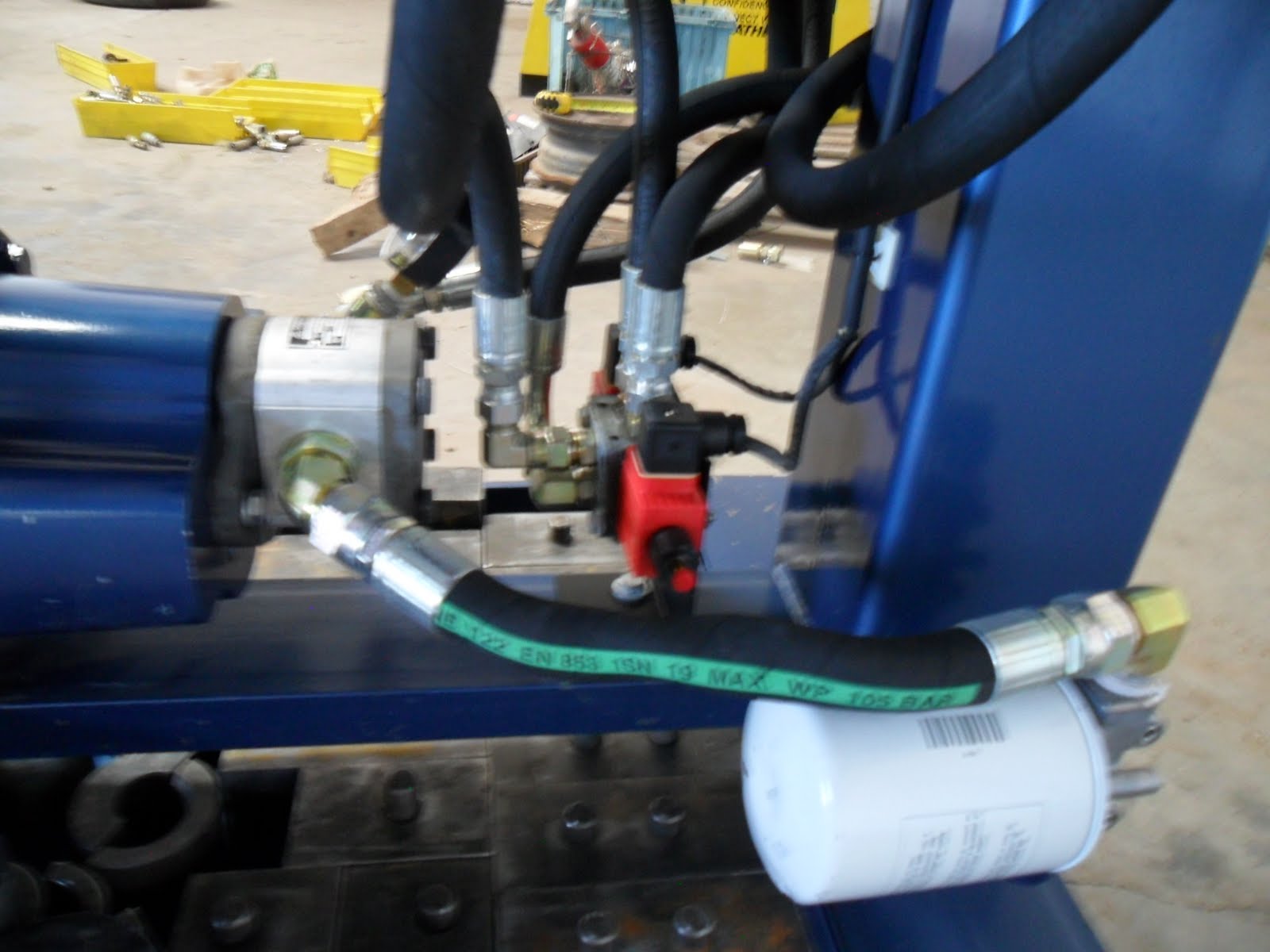 ARGE RENTA Y VENTA DE MAQUINARIA S,A, DE C,V,: DOBLADORA DE TUBOS