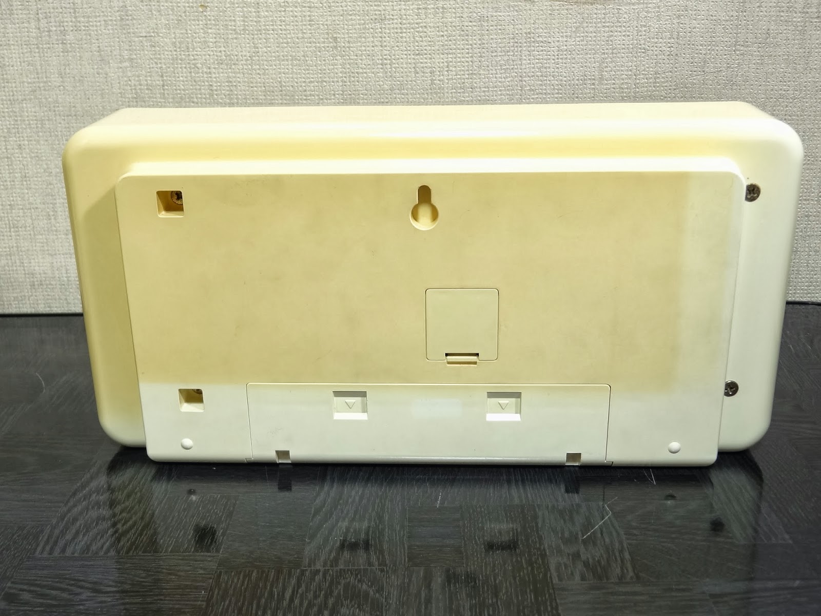 狂乱Nonaha日記: TWEMCO BQ-50 大型パタパタ時計 ING
