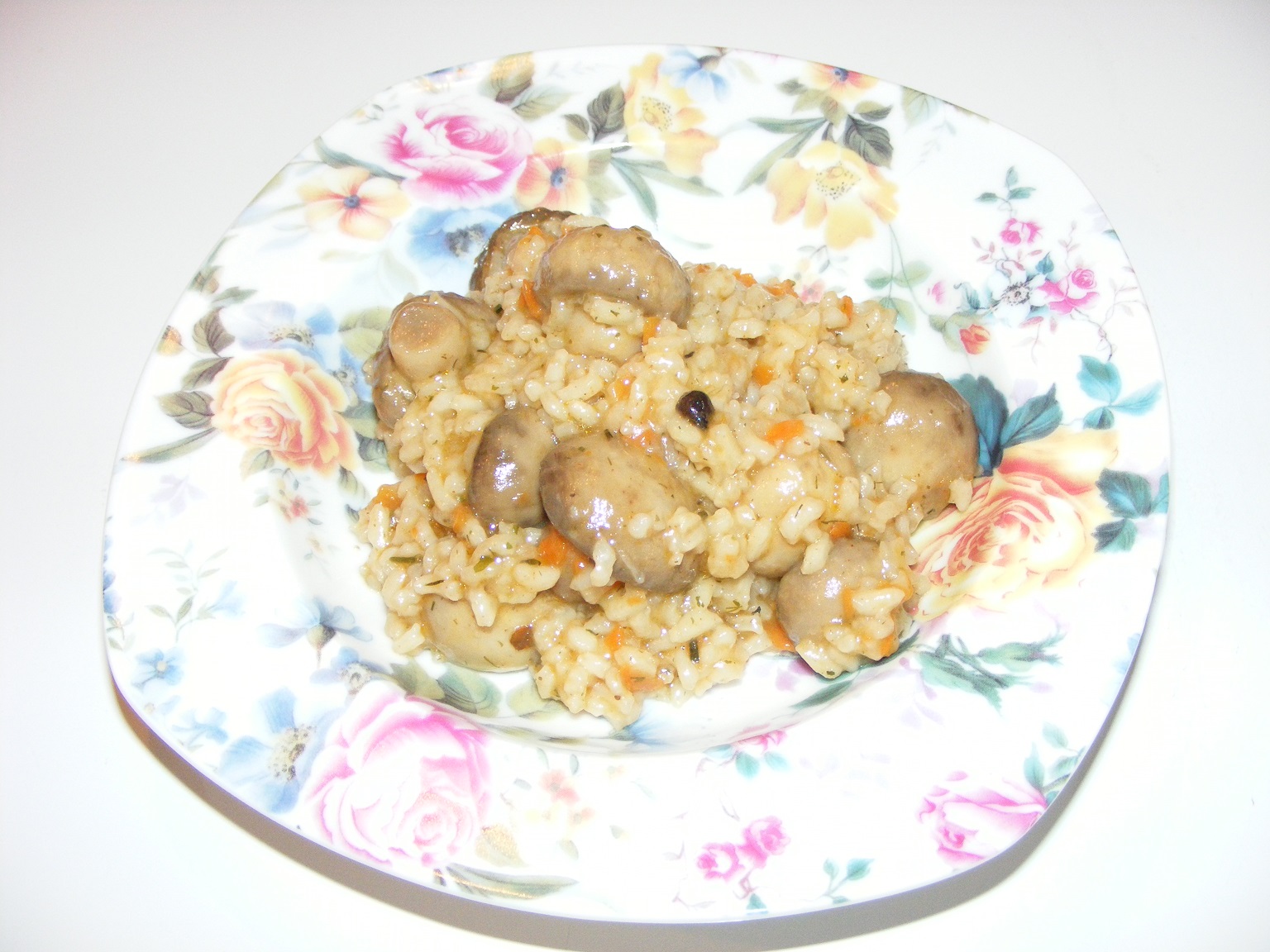 Orez cu ciuperci Preparatedevis.ro