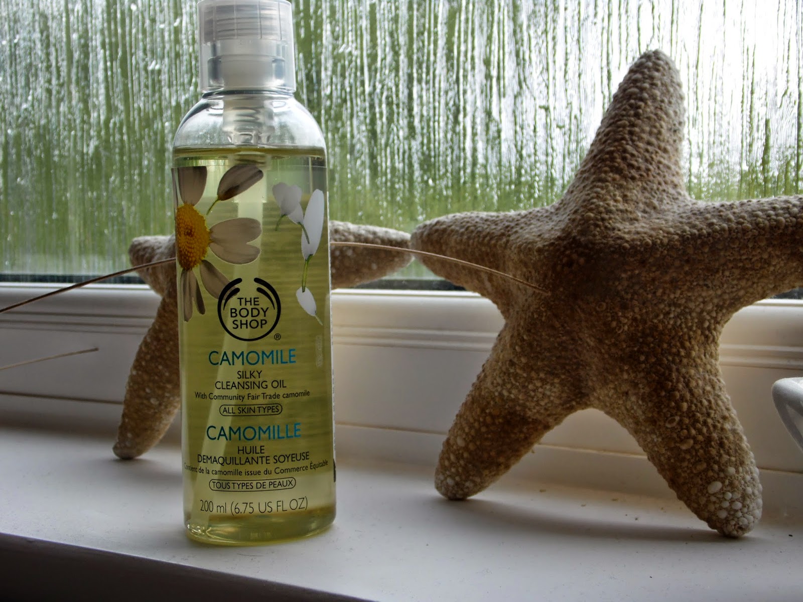 The Body Shop Camomile Cleansing Oil 