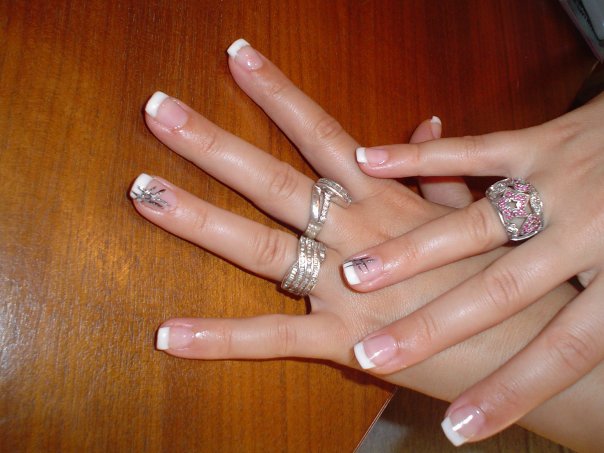 1. Romantic Nail Art Designs for Your Next Date Night - wide 4